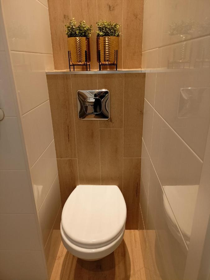 Blisko Dwoch Jezior Na Warmii I Mazurach Apartment *